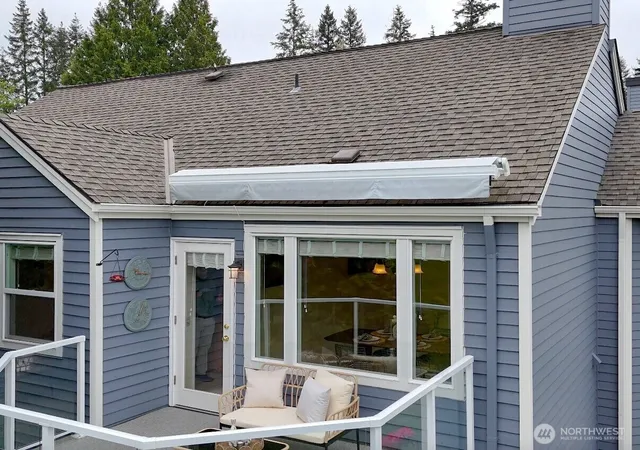 Photo 1 of Sale Pending at 22471 Se 42nd Terrace #2204, Issaquah, WA 98029 | MLS# NWM2520098 | Listing updated on 2026-09-17