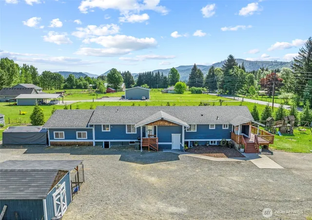 Single family home for sale at 24716 NE 419th Street, Amboy, WA 98601 | MLS# NWM2520377