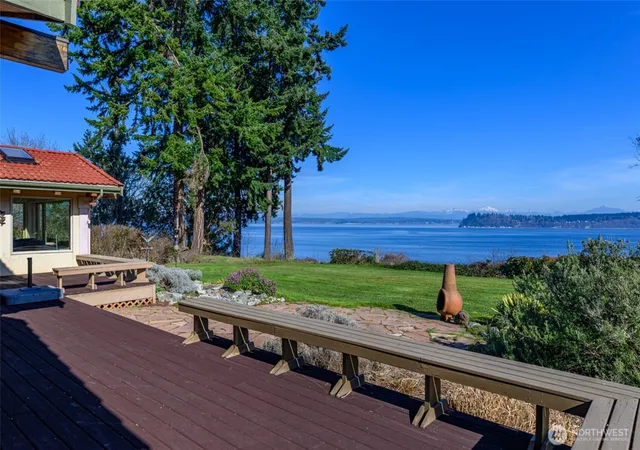 Photo 2 of Sale Pending at 5477 Wilkinson Rd, Langley, WA 98260 | MLS# NWM2520392 | Listing updated on 2026-09-30
