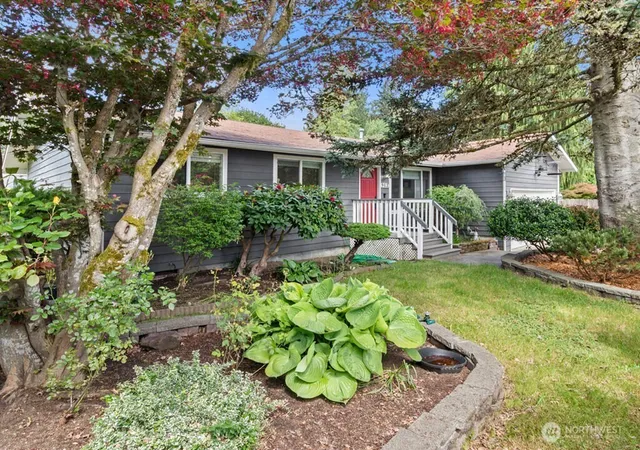 Photo 1 of Single family home for sale at 903 9th Avenue Sw, Tumwater, WA 98512 | MLS# NWM2521113 | Listing updated on 2026-09-21