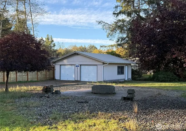 Photo 2 of Manufactured home for sale at 1307 323rd Place, Ocean Park, WA 98640 | MLS# NWM2521128 | Listing updated on 2026-09-21