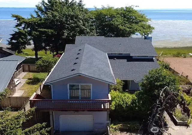 Photo 1 of Single family home for sale at 180 Sunrise Ave Se, Ocean Shores, WA 98569 | MLS# NWM2521303 | Listing updated on 2026-10-02