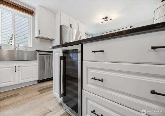 Photo 3 of Condo for sale at 2721 NE 195th Street #3, Lake Forest Park, WA 98155 | MLS# NWM2521420 | Listing updated on 2026-09-30