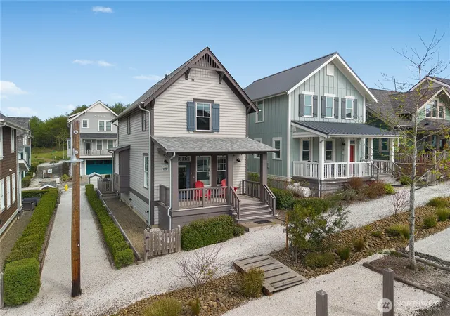 Photo 1 of Single family home for sale at 74 Horizon St, Pacific Beach, WA 98571 | MLS# NWM2521552 | Listing updated on 2026-09-21