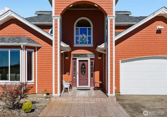 Photo 3 of Single family home for sale at 238 25th Street Nw, Long Beach, WA 98631 | MLS# NWM2521631 | Listing updated on 2026-09-21
