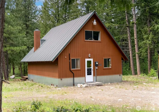 Photo 3 of Sale Pending at 37 E Buttermilk Crk Rd, Twisp, WA 98856 | MLS# NWM2521894 | Listing updated on 2026-09-14