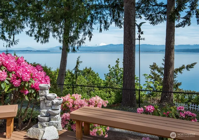 Photo 1 of Single family home for sale at 1985 Cascade View Dr, Camano Island, WA 98282 | MLS# NWM2522086 | Listing updated on 2026-09-21