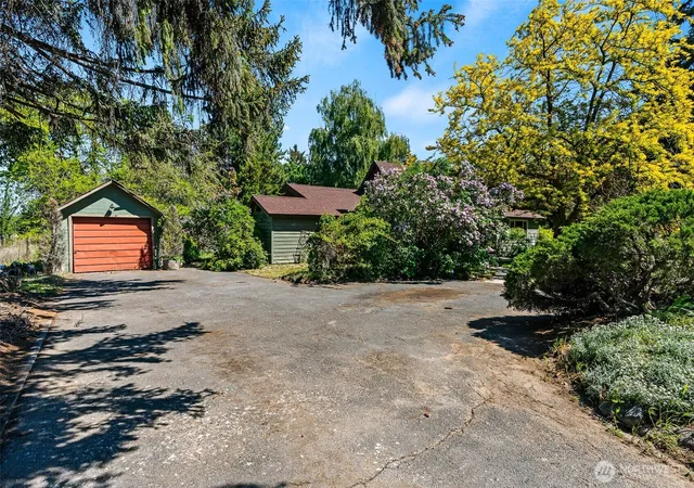 Photo 3 of Sale Pending at 2091 Orchard Rd, Ellensburg, WA 98926 | MLS# NWM2522171 | Listing updated on 2026-09-23