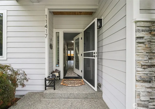 Photo 3 of Single family home for sale at 11417 197th Avenue E, Bonney Lake, WA 98391 | MLS# NWM2522714 | Listing updated on 2026-10-05