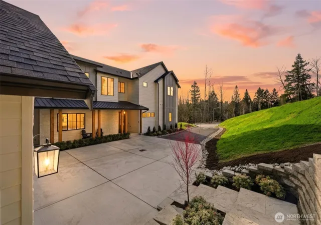 Photo 1 of Single family home for sale at 26030 Ne 29th Place, Redmond, WA 98053 | MLS# NWM2522736 | Listing updated on 2026-09-22
