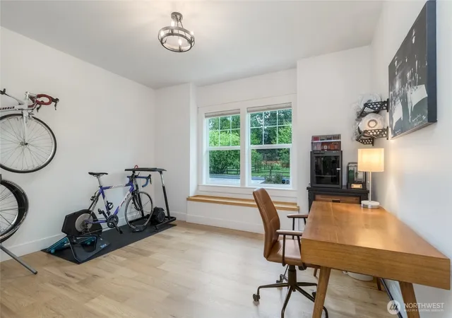 Photo 3 of Single family home for sale at 916 Statesman St, Walla Walla, WA 99362 | MLS# NWM2523328 | Listing updated on 2026-09-21