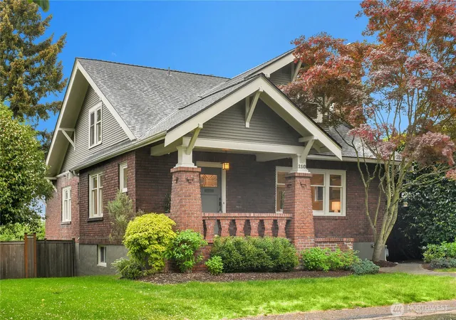 Photo 1 of Sale Pending at 110 Smith St, Seattle, WA 98109 | MLS# NWM2523584 | Listing updated on 2026-09-25