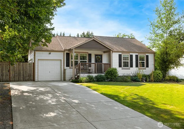 Photo 2 of Single family home for sale at 15902 95th Avenue Ct E, Puyallup, WA 98375 | MLS# NWM2524340 | Listing updated on 2026-09-21
