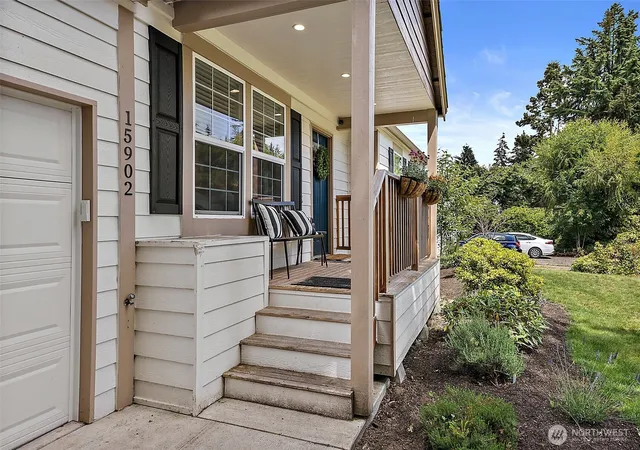 Photo 4 of Single family home for sale at 15902 95th Avenue Ct E, Puyallup, WA 98375 | MLS# NWM2524340 | Listing updated on 2026-09-21