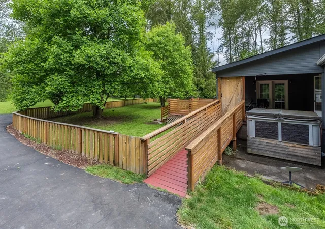 Photo 3 of Contingent at 155 Rivendell Ln, Kelso, WA 98626 | MLS# NWM2524611 | Listing updated on 2026-09-21