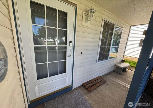 Photo 3 of Condo for sale at 7701 Ne 21st Street, Vancouver, WA 98664 | MLS# NWM2524695 | Listing updated on 2026-09-21
