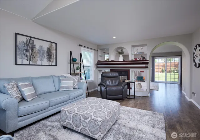 Photo 4 of Single family home for sale at 519 SE Mockingbird Dr, College Place, WA 99324 | MLS# NWM2525157 | Listing updated on 2026-10-02