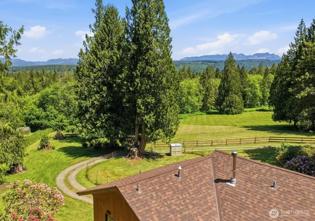 Photo 2 of Single family home for sale at 30130 Se Issaquah Fall City Rd, Fall City, WA 98024 | MLS# NWM2525800 | Listing updated on 2026-10-02