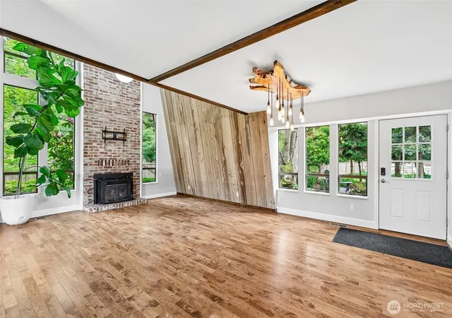 Photo 2 of Single family home for sale at 11807 Se 192nd Street, Kent, WA 98031 | MLS# NWM2525888 | Listing updated on 2026-09-24
