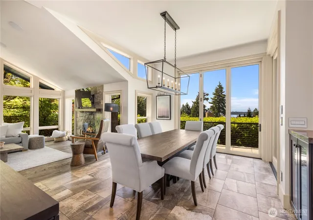 Photo 4 of Single family home for sale at 10510 NE 44th Street, Kirkland, WA 98033 | MLS# NWM2526442 | Listing updated on 2026-09-21