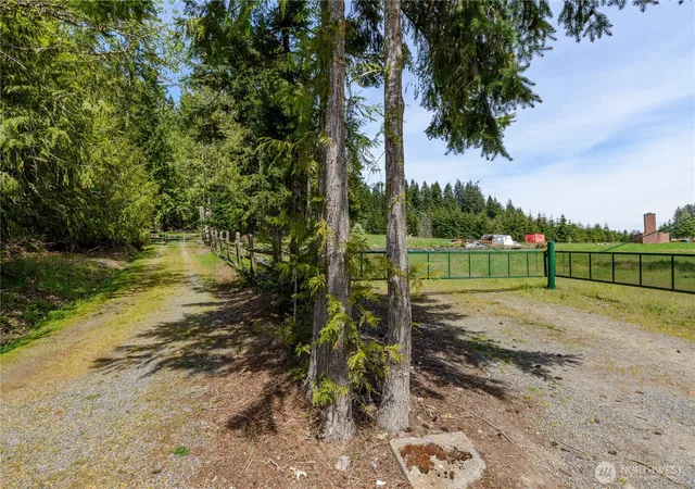 Photo 3 of Sale Pending at 7103 Deer Park Rd, Port Angeles, WA 98362 | MLS# NWM2526582 | Listing updated on 2026-09-12