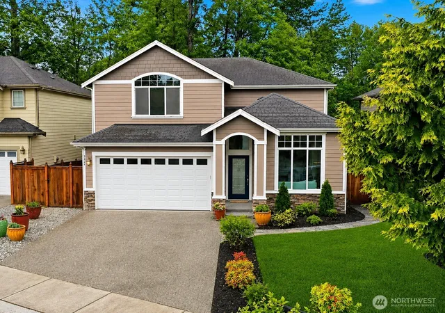 Photo 2 of Single family home for sale at 3824 161st Place Se, Bothell, WA 98012 | MLS# NWM2526769 | Listing updated on 2026-09-30