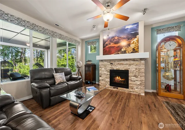 Photo 2 of Single family home for sale at 5119 Herron St Ne, Olympia, WA 98516 | MLS# NWM2526842 | Listing updated on 2026-09-29
