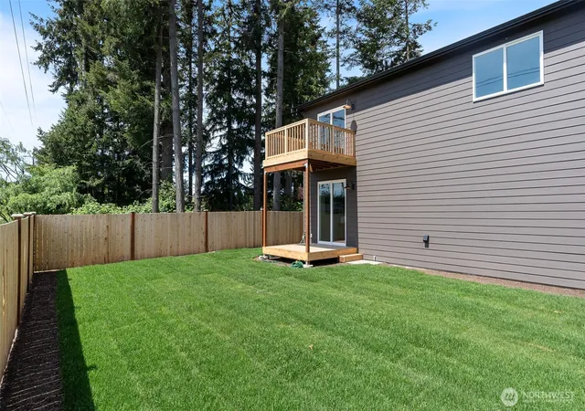 Photo 3 of Townhouse for sale at 2312 75th Street #B, Everett, WA 98203 | MLS# NWM2526906 | Listing updated on 2026-09-21