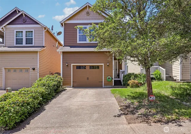 Single family home for sale at 5612 NE 75th Avenue, Vancouver, WA 98662 | MLS# NWM2526915