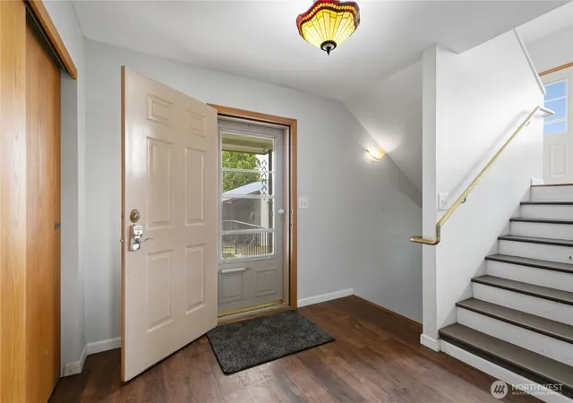 Photo 3 of Single family home for sale at 1605 S 80th Avenue, Yakima, WA 98908 | MLS# NWM2527094 | Listing updated on 2026-09-21