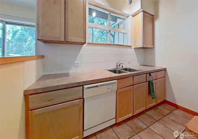 Photo 3 of Sale Pending at 5438 Snow Goose Ln #106, Blaine, WA 98230 | MLS# NWM2527179 | Listing updated on 2026-09-25