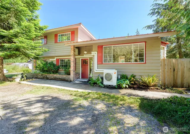 Photo 1 of Sale Pending at 4003 S Tiller Rd, Port Angeles, WA 98362 | MLS# NWM2527849 | Listing updated on 2026-09-25