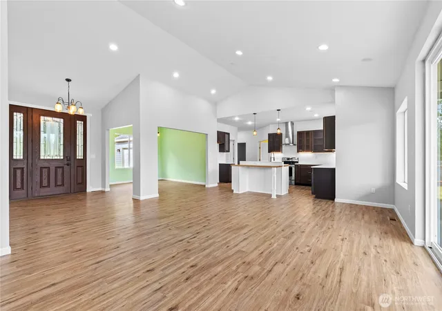 Photo 3 of Single family home for sale at 249 Flatt Rd, Kelso, WA 98626 | MLS# NWM2528217 | Listing updated on 2026-09-21