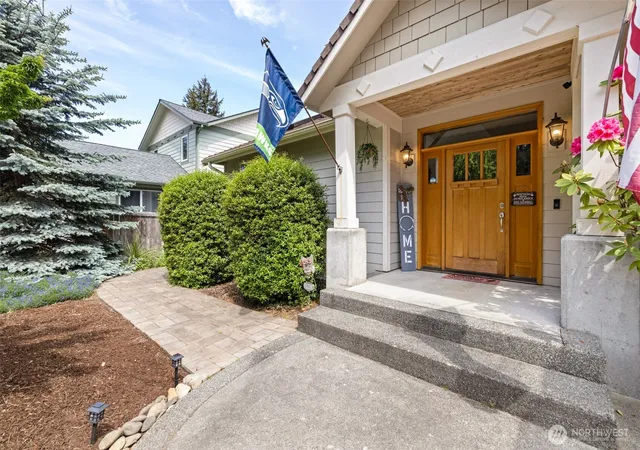 Photo 2 of Single family home for sale at 2201 W 16th Street, Port Angeles, WA 98363 | MLS# NWM2528334 | Listing updated on 2026-09-21