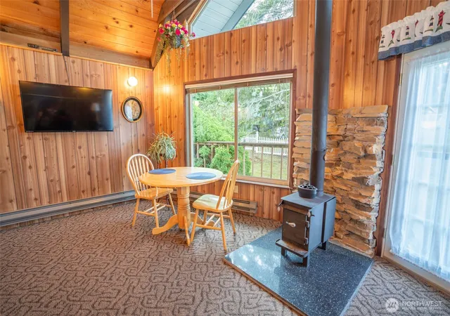 Photo 4 of Sale Pending at 120 N Ayock Beach Dr, Lilliwaup, WA 98555 | MLS# NWM2528843 | Listing updated on 2026-09-25