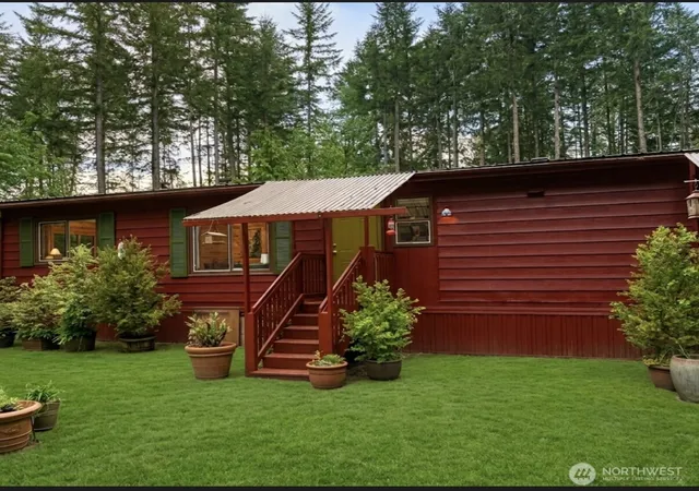 Photo 1 of Single family home for sale at 32711 36th Avenue E, Eatonville, WA 98328 | MLS# NWM2529057 | Listing updated on 2026-09-21