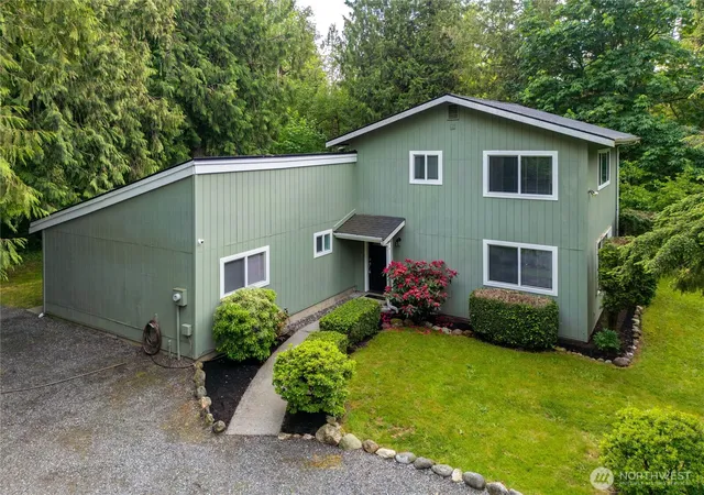 Photo 1 of Single family home for sale at 1535 Ten Mile Rd, Everson, WA 98247 | MLS# NWM2529635 | Listing updated on 2026-09-21