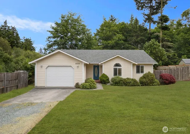 Photo 1 of Single family home for sale at 2220 Williams Rd, Oak Harbor, WA 98277 | MLS# NWM2529867 | Listing updated on 2026-09-21