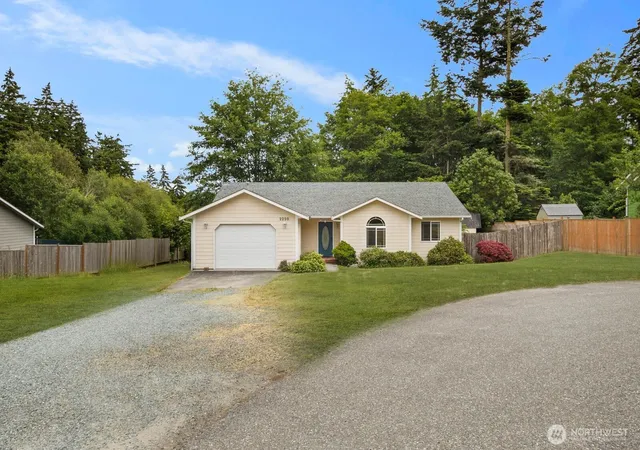 Photo 2 of Single family home for sale at 2220 Williams Rd, Oak Harbor, WA 98277 | MLS# NWM2529867 | Listing updated on 2026-09-21