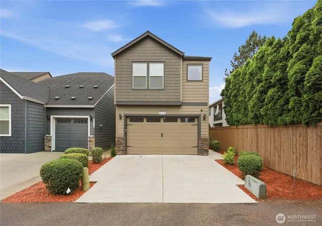 Photo 2 of Single family home for sale at 2612 Ne 130th Court, Vancouver, WA 98684 | MLS# NWM2530006 | Listing updated on 2026-09-21