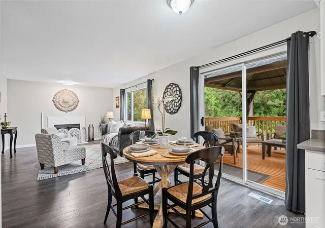 Photo 4 of Single family home for sale at 20910 111th Street Ct E, Bonney Lake, WA 98391 | MLS# NWM2530284 | Listing updated on 2026-09-21