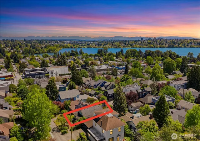 Photo 1 of Land for sale at 911 N 77th Street, Seattle, WA 98103 | MLS# NWM2530361 | Listing updated on 2026-10-09