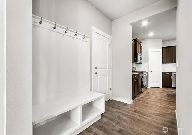 Photo 4 of Sale Pending at 10011 38th Street Ct E #44, Puyallup, WA 98371 | MLS# NWM2530392 | Listing updated on 2026-09-22