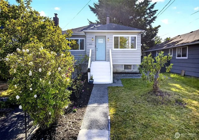 Photo 1 of Single family home for sale at 6831 S Yakima Ave, Tacoma, WA 98408 | MLS# NWM2530798 | Listing updated on 2026-09-25