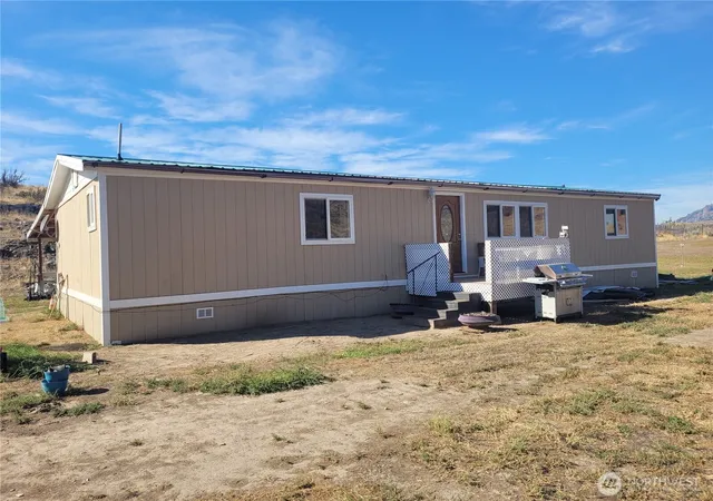 Photo 1 of Sale Pending at 20 Round Up Rd, Oroville, WA 98844 | MLS# NWM2531032 | Listing updated on 2026-09-25