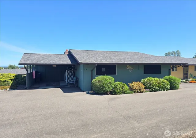Photo 2 of Condo for sale at 1301 S 3rd Avenue #5D, Sequim, WA 98382 | MLS# NWM2531305 | Listing updated on 2026-09-21