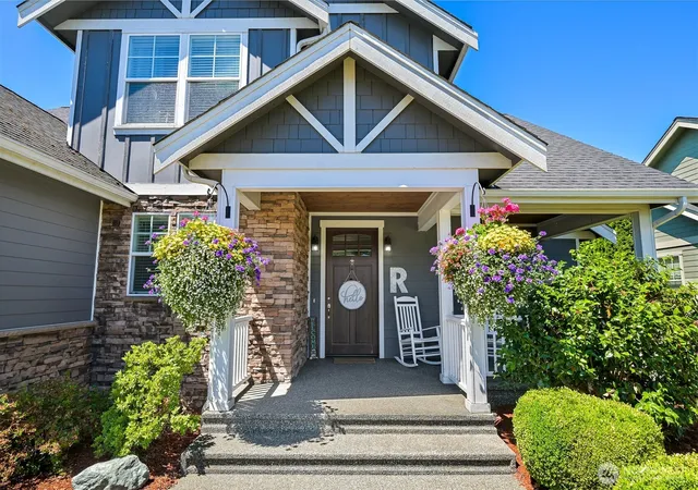 Photo 2 of Single family home for sale at 2113 Shea St, Lynden, WA 98264 | MLS# NWM2531608 | Listing updated on 2026-09-24