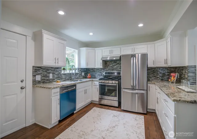 Photo 4 of Single family home for sale at 8630 44th Avenue S, Seattle, WA 98118 | MLS# NWM2531742 | Listing updated on 2026-09-21