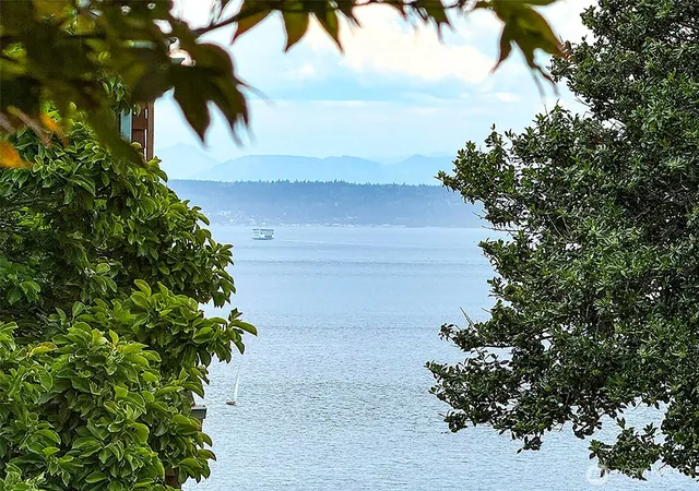 Photo 1 of Single family home for sale at 1231 Monroe St, Port Townsend, WA 98368 | MLS# NWM2532049 | Listing updated on 2026-10-01