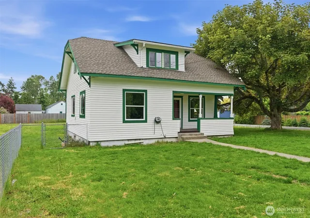 Photo 1 of Single family home for sale at 10302 40th Avenue E, Tacoma, WA 98446 | MLS# NWM2532330 | Listing updated on 2026-09-22